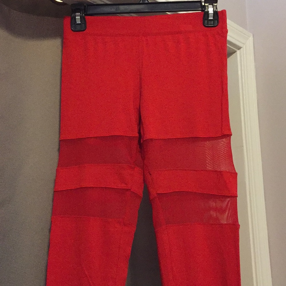 Red mesh cutout legging